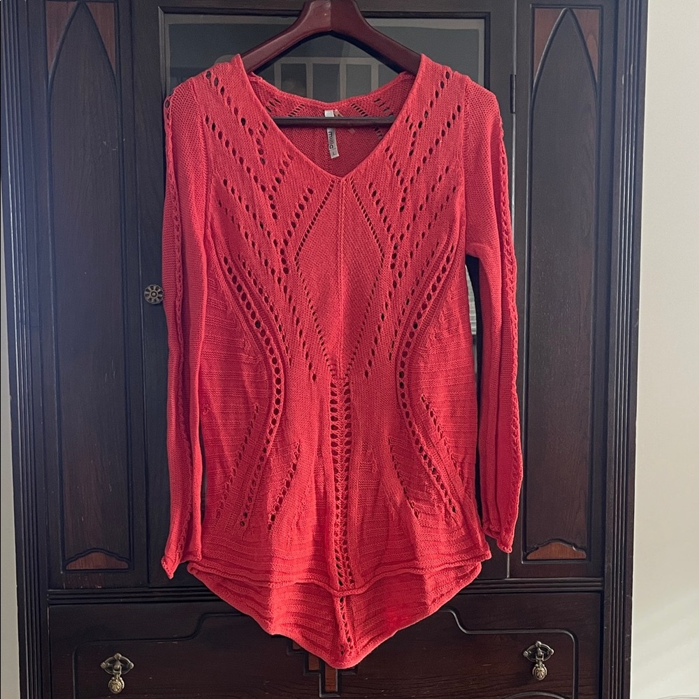 Miilla Clothing Red Pointelle V‑Neck Knit Hoodie